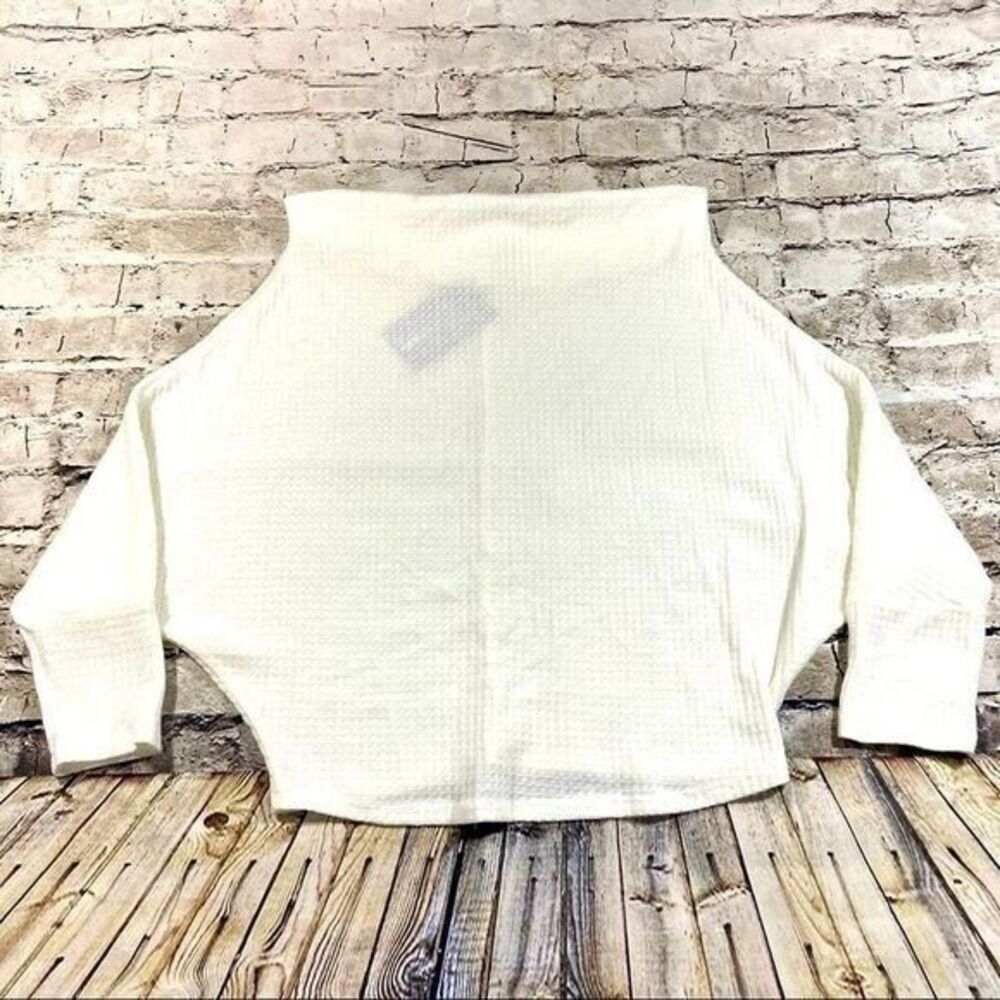 Fashion Nova Blouse Womens Large White Amdi Long Sleeve Top Cow Neck